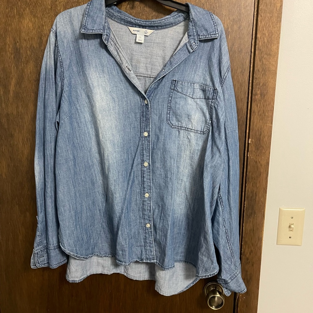 Old navy classic shirt